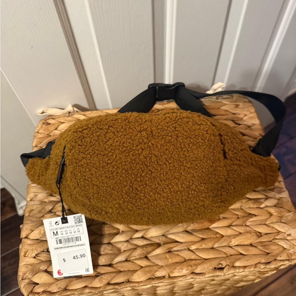 ZARA Tan Brown Sherpa Fanny Pack